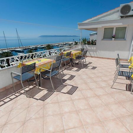 Apartments Milana Tucepi Ngoại thất bức ảnh