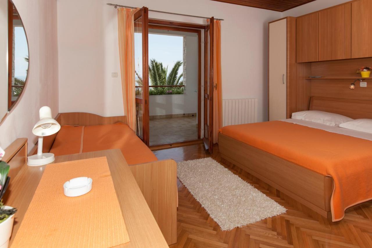 Apartments Milana Tucepi Ngoại thất bức ảnh