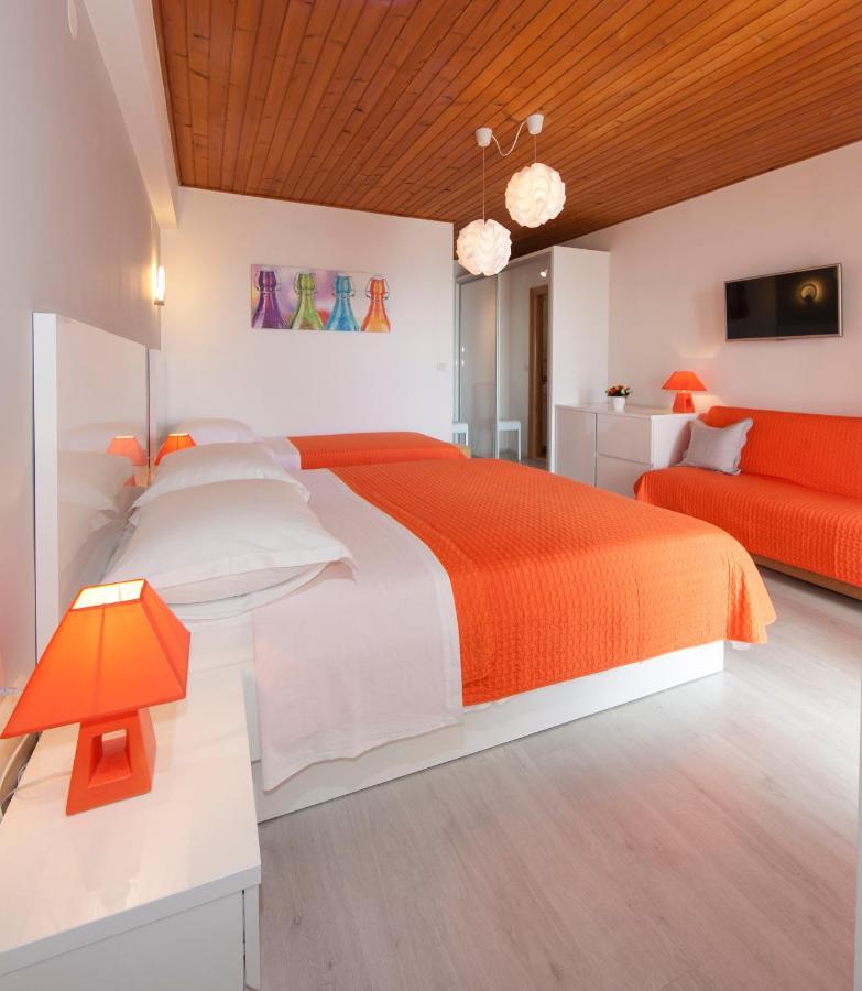 Apartments Milana Tucepi Ngoại thất bức ảnh