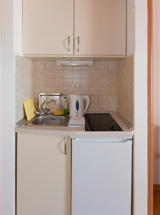 Apartments Milana Tucepi Ngoại thất bức ảnh