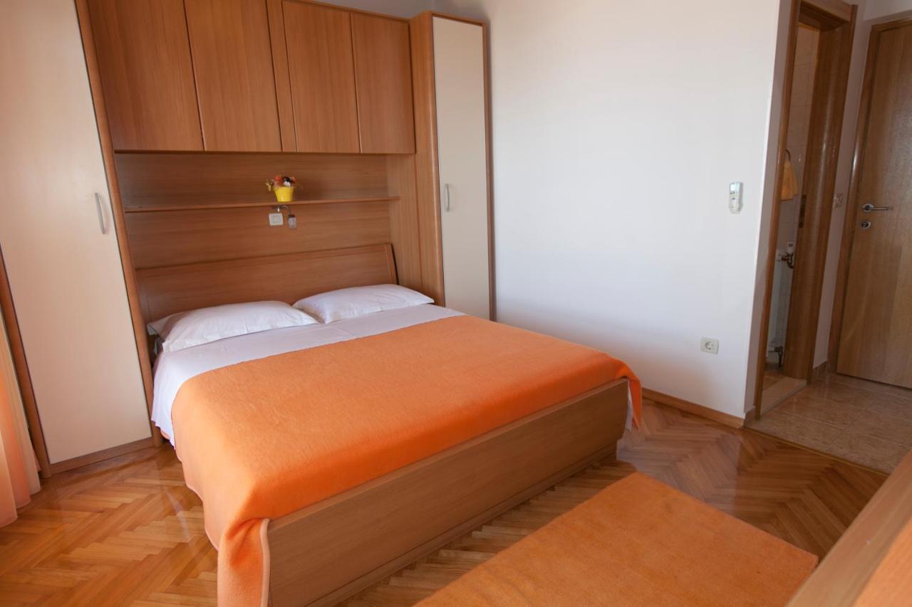 Apartments Milana Tucepi Ngoại thất bức ảnh